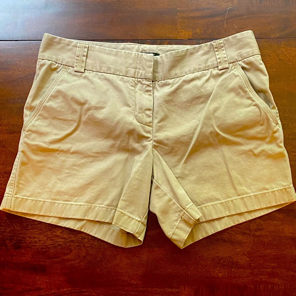J. Crew city fit worn in khaki shorts women size 8